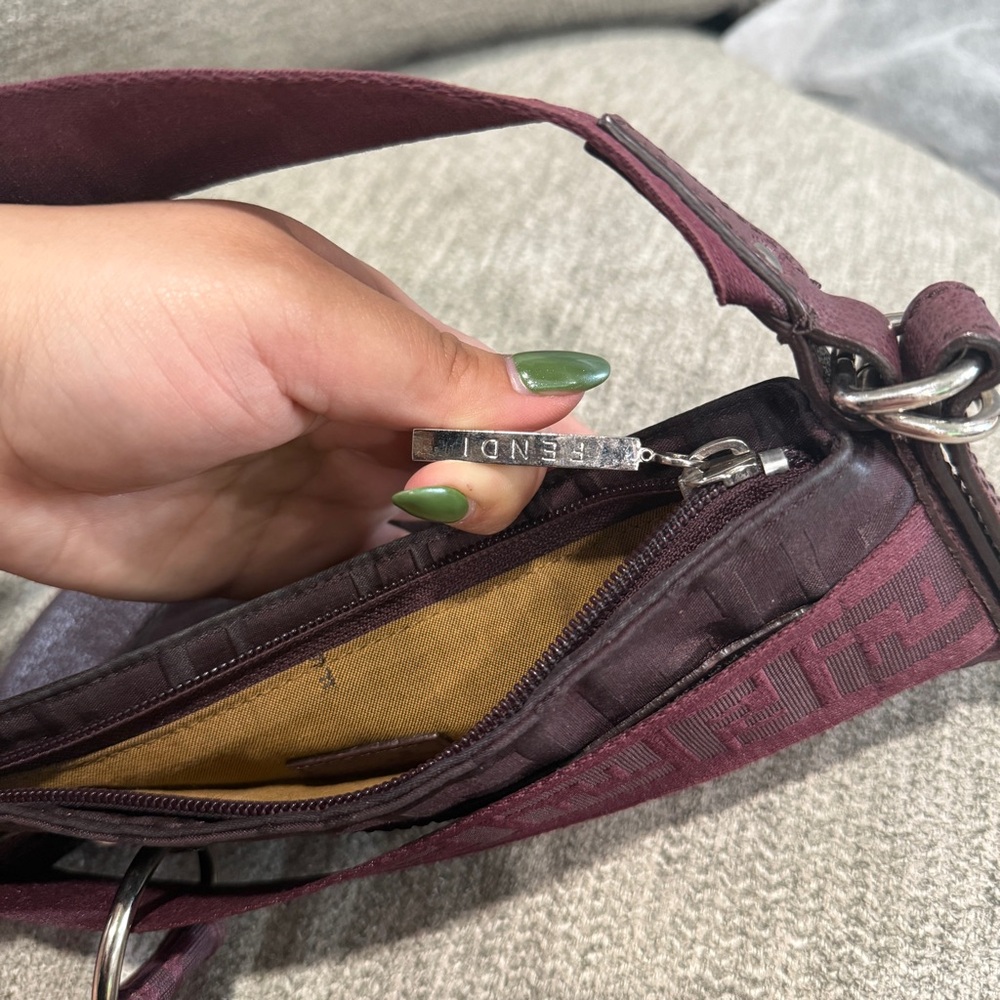 Fendi Burgundy Baguette Shoulder Bag with Silver Hardware - Picture 8 of 12